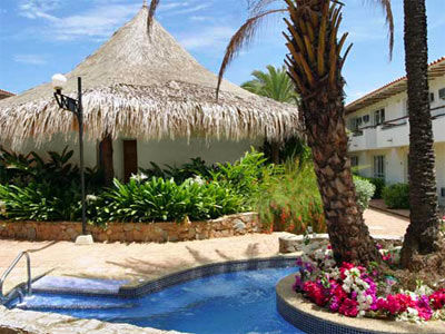 Ld Palm Beach Hotel Playa El Agua Exteriör bild